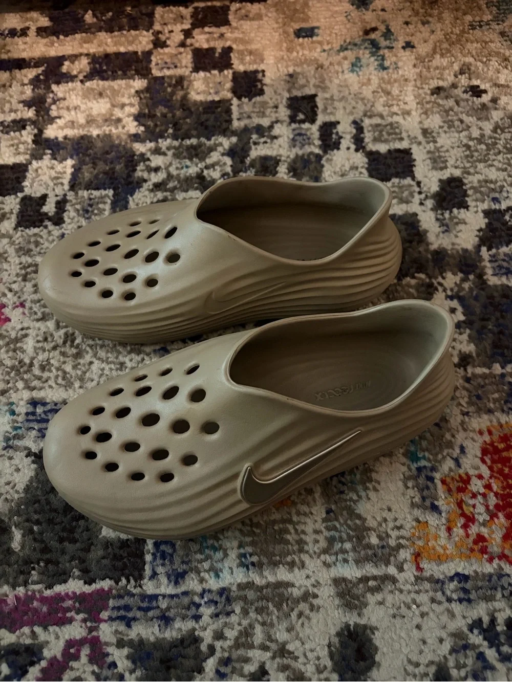 Nike Clogs